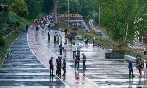 Roma si riavvicina al Tevere: inaugurato un nuovo parco tra ponte Milvio e ponte Duca d’Aosta