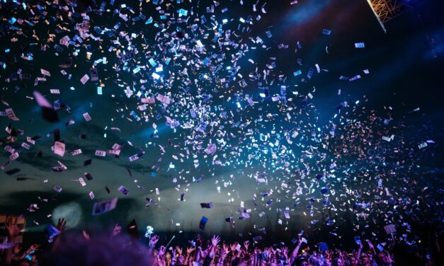 Max Pezzali batte i Coldplay: Roma guida la classifica Siae dei concerti più visti e con più incasso del 2024